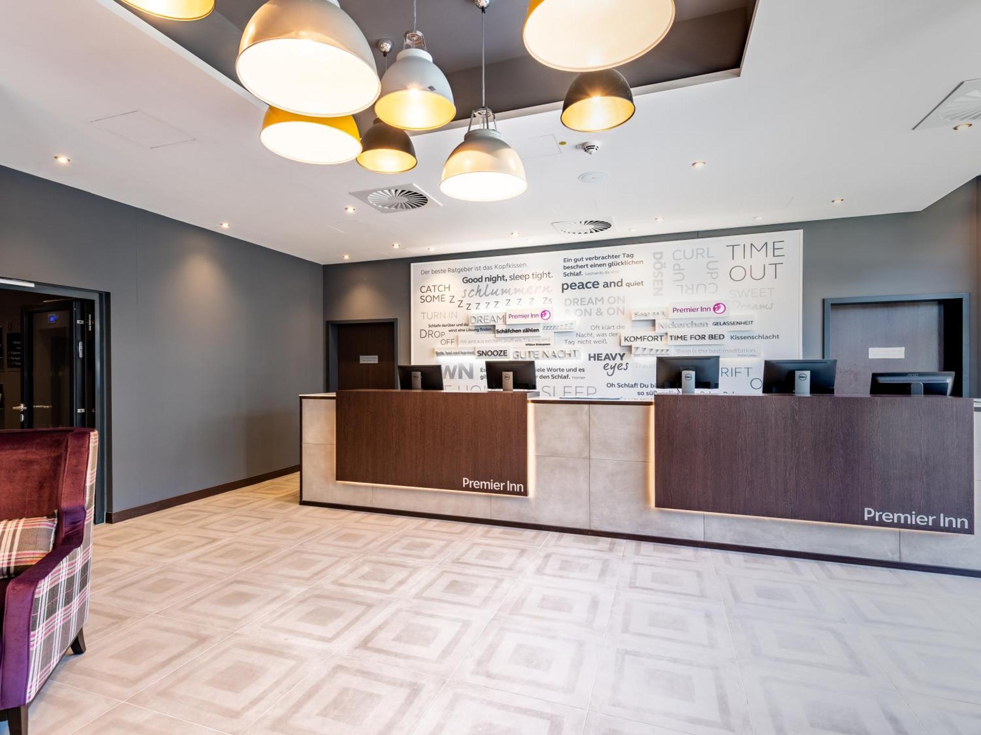 Premier Inn Muenchen City Zentrum エクステリア 写真